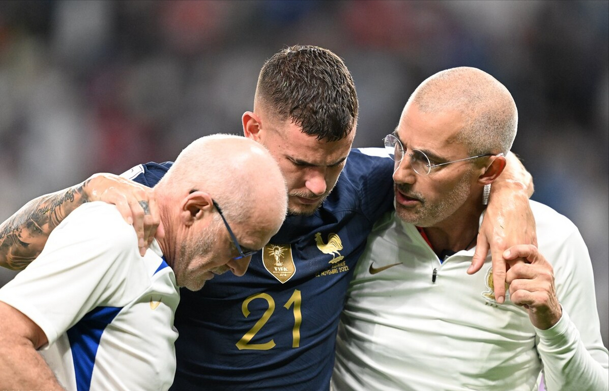 法国队险胜瑞典队，马龙带队取胜