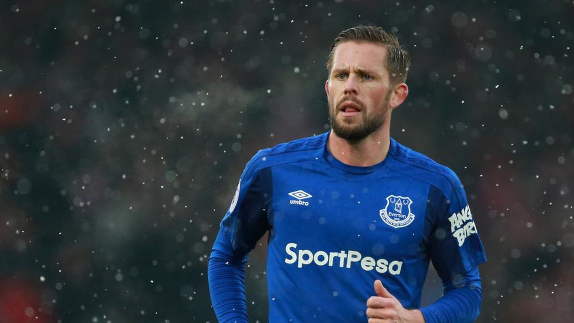 世界杯预选赛现戏剧一幕,华裔归化球员托尼弑旧主,阿尔及利亚强势拿下中国