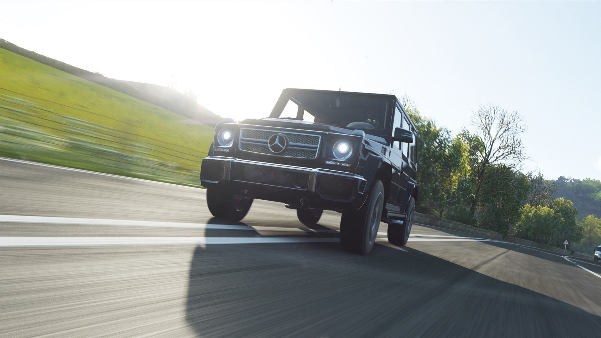 赛道与球场的交响，F1揭幕战日，灰熊以极限速度强势击溃深圳队